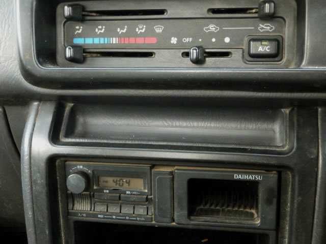 1999 Daihatsu Hijet Truck S200P (UW-6969a075542df)[11]