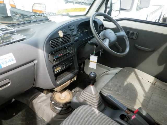 1997 Daihatsu Hijet Truck S100P (UW-6969a08c28b31)[9]
