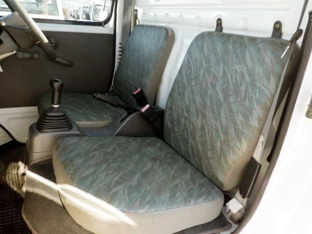 1999 Suzuki Carry Truck DA52T (UW-69afe2d8bf771)[5]