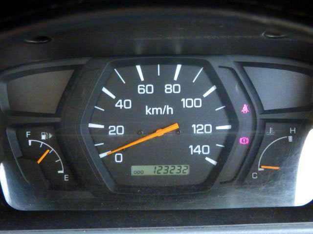 1999 Mitsubishi Minicab Truck U61T (UW-694a1643848a4)[12]