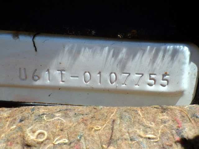 1999 Mitsubishi Minicab Truck U61T (UW-694a1643848a4)[22]