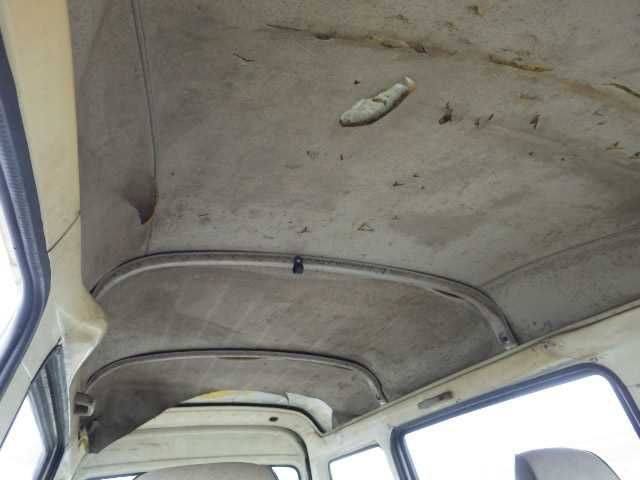 1996 Mitsubishi Minicab Van U42V (UW-6944bff9b195a)[16]