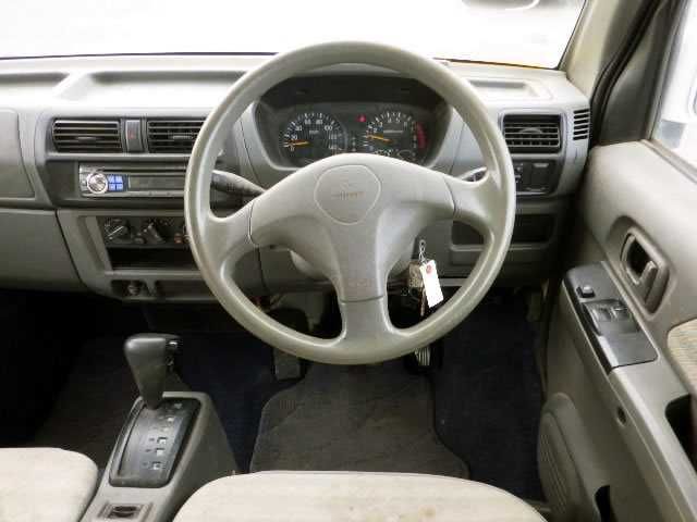1999 Mitsubishi Town Box U61W (UW-6944c19d26461)[4]