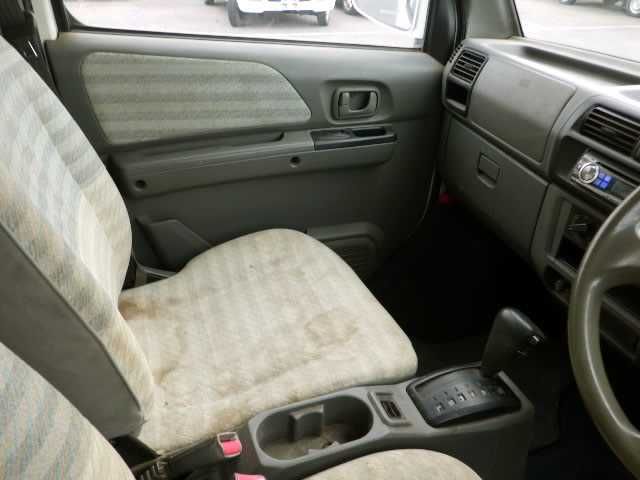 1999 Mitsubishi Town Box U61W (UW-6944c19d26461)[8]
